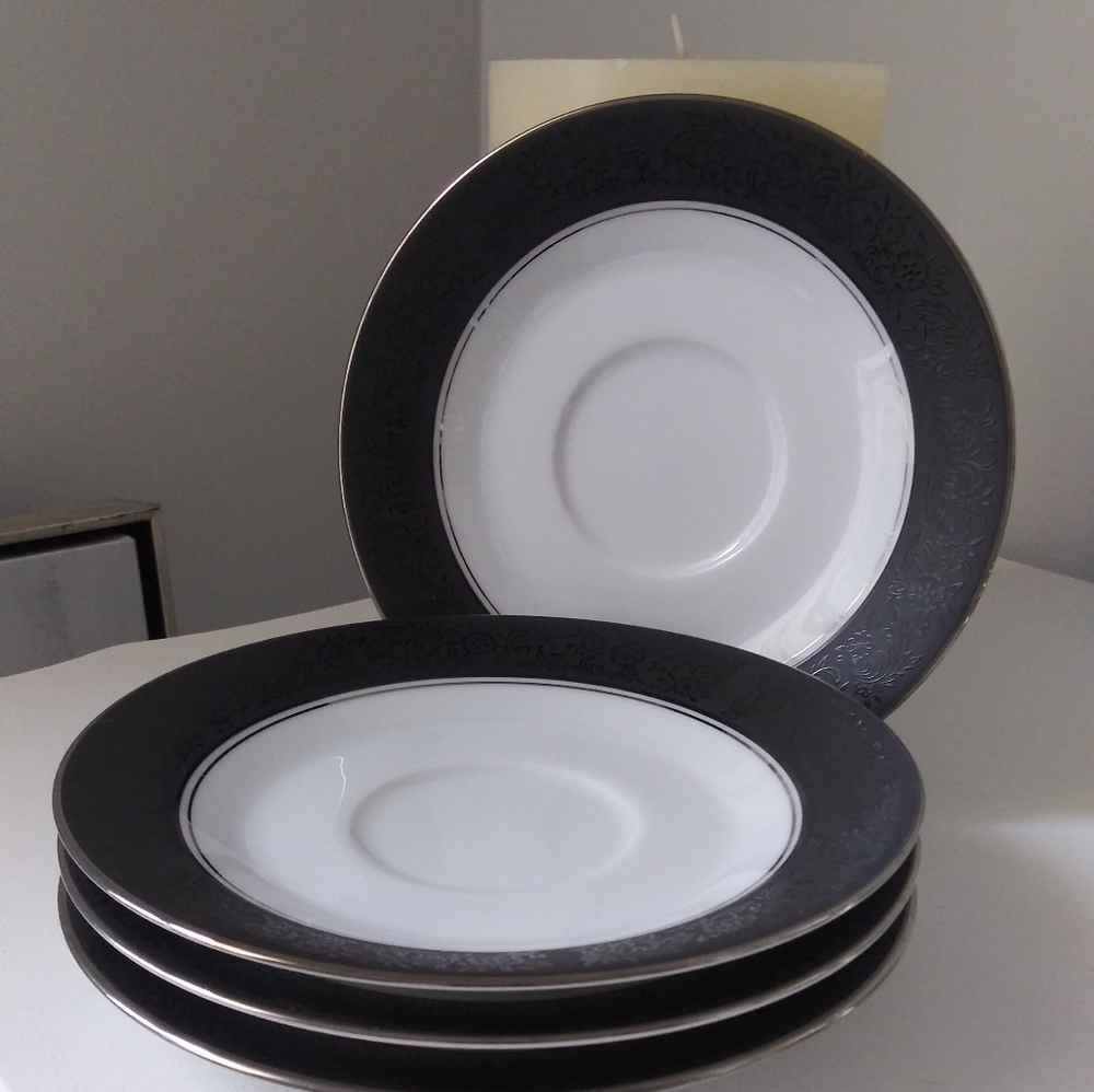 Classic White and Black Porcelain Salad/Dessert Plates - Set of 4